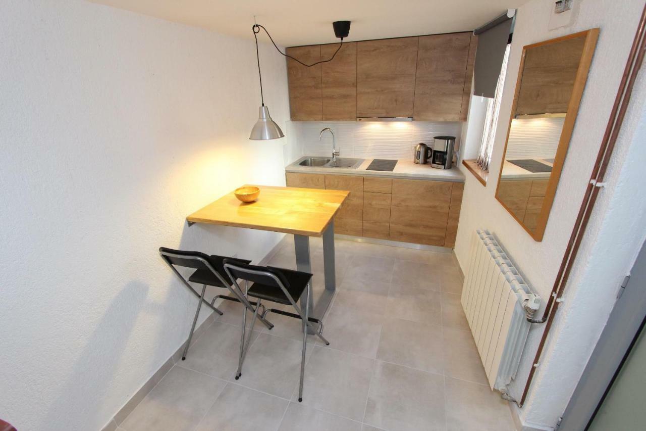 Apartment Marjanovic Ровинь Экстерьер фото